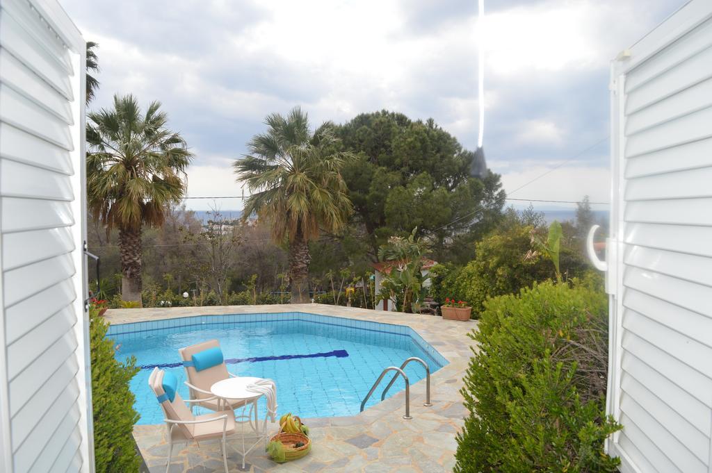 Villa Suites Lagonisi Luxury Экстерьер фото