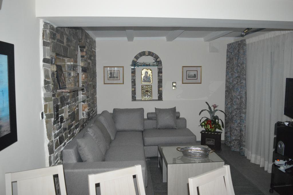 Villa Suites Lagonisi Luxury Экстерьер фото